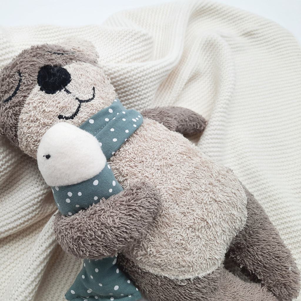 Kleiner Otter taupe dunkel