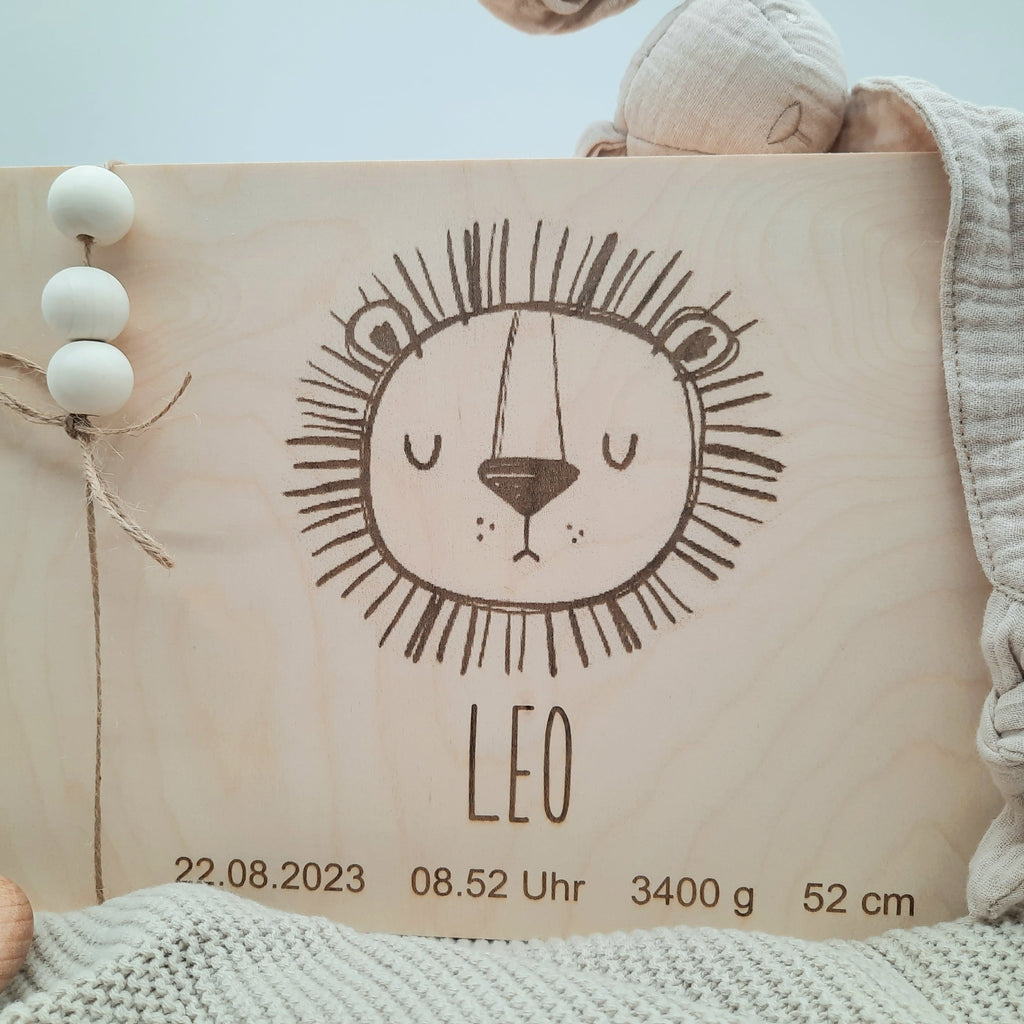 Personalisierte Erinnerungsbox Kleiner Löwe