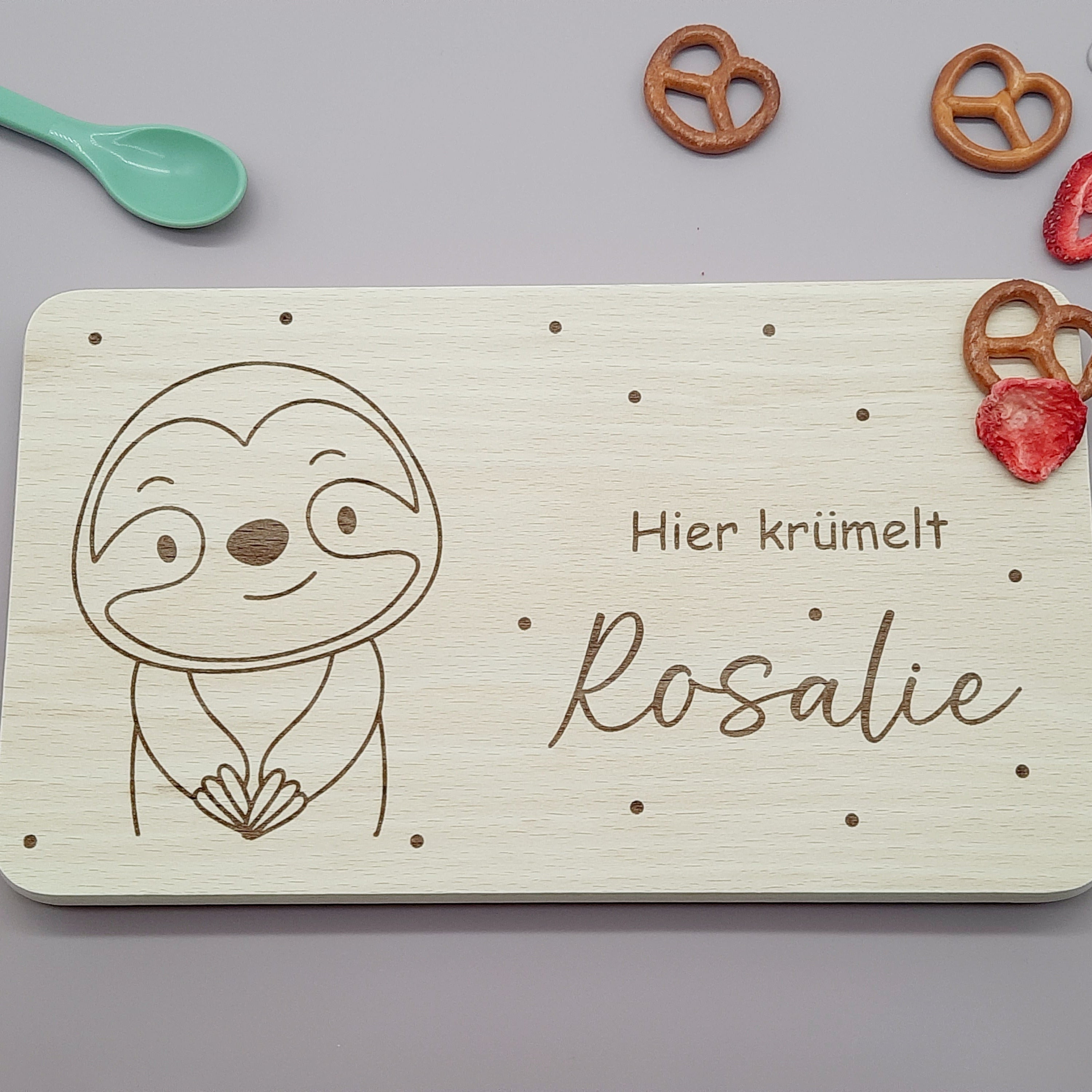 Frühstücksbrettchen Faultier mit Namen
