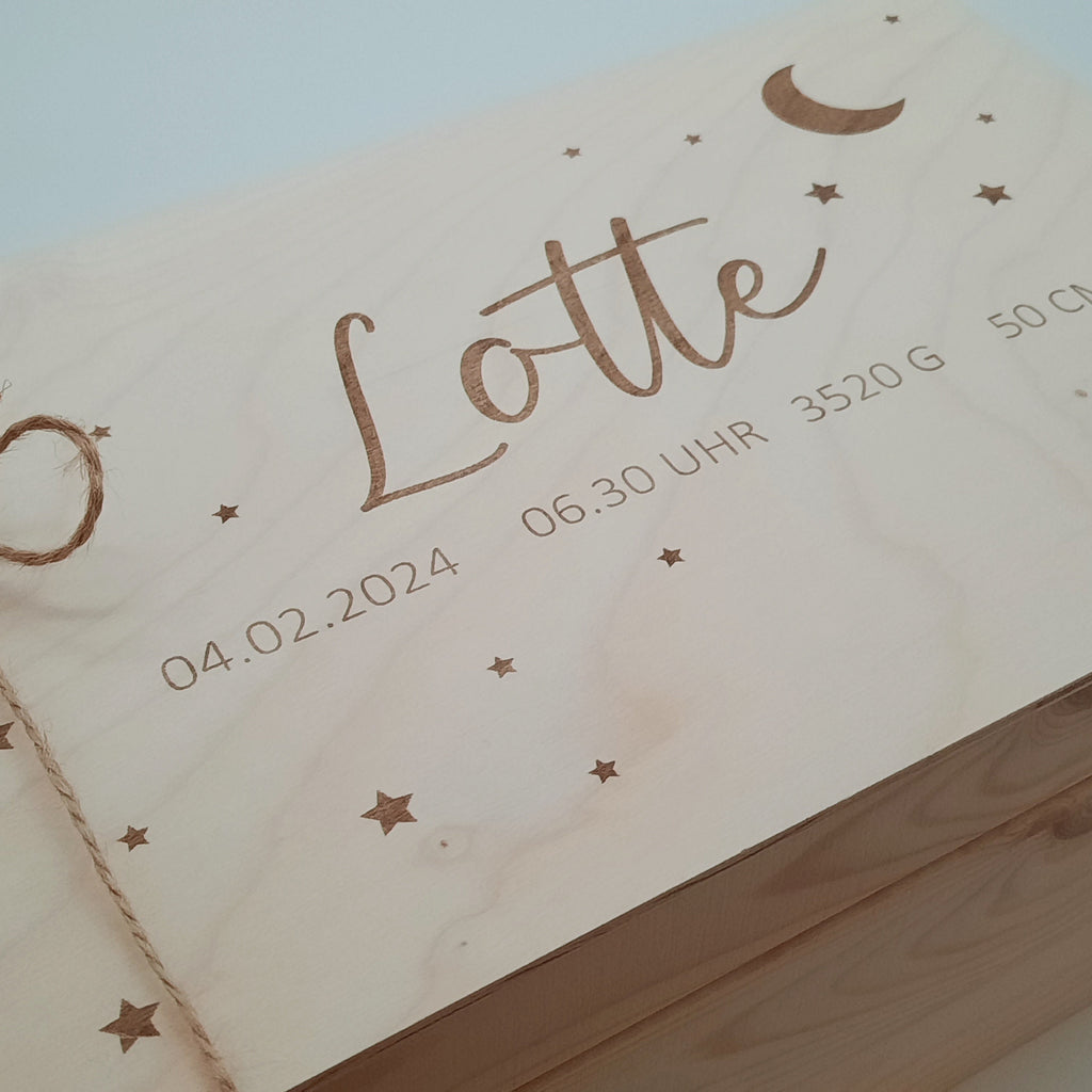 Personalisierte Erinnerungsbox Sterne