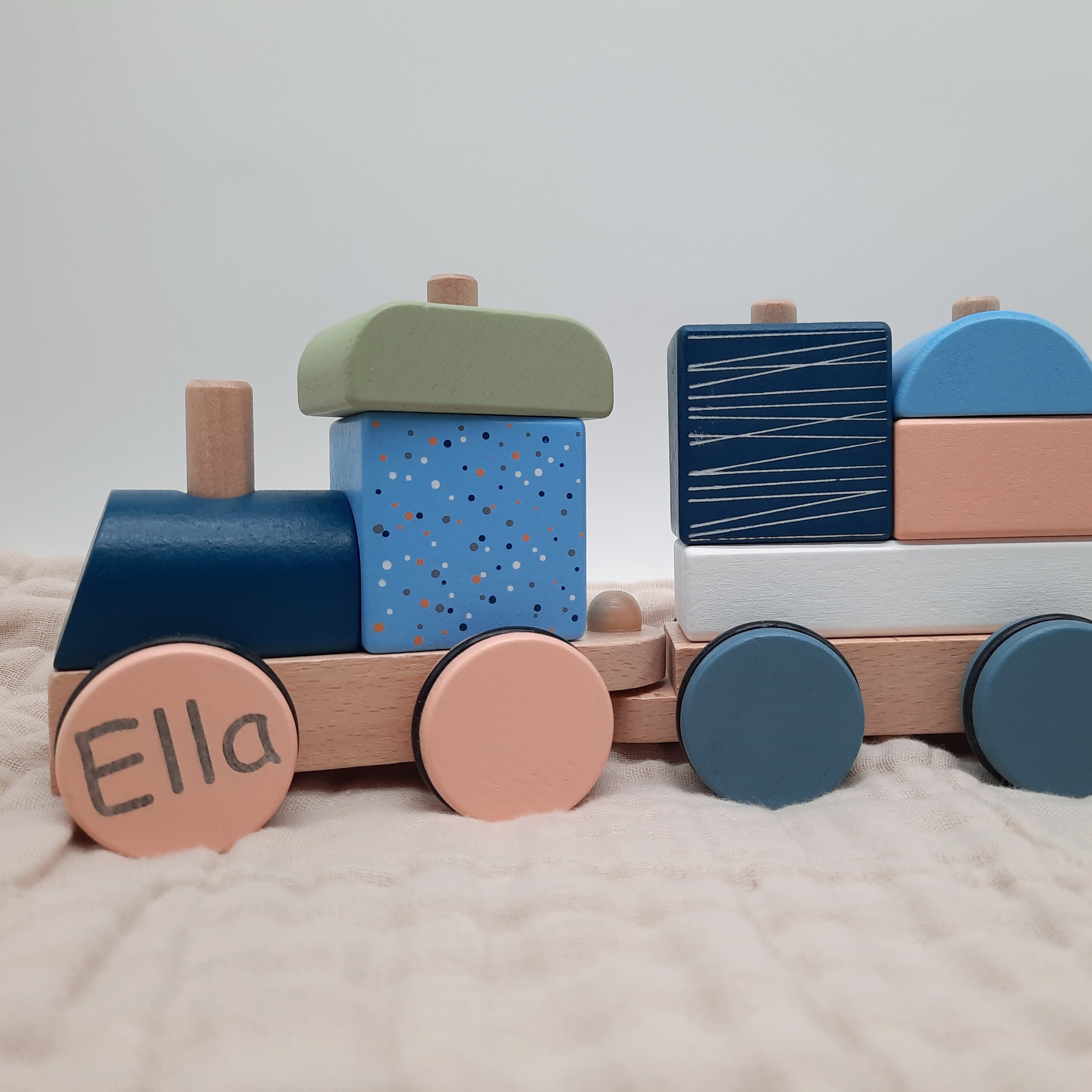 Small Foot Holzzug personalisierbar