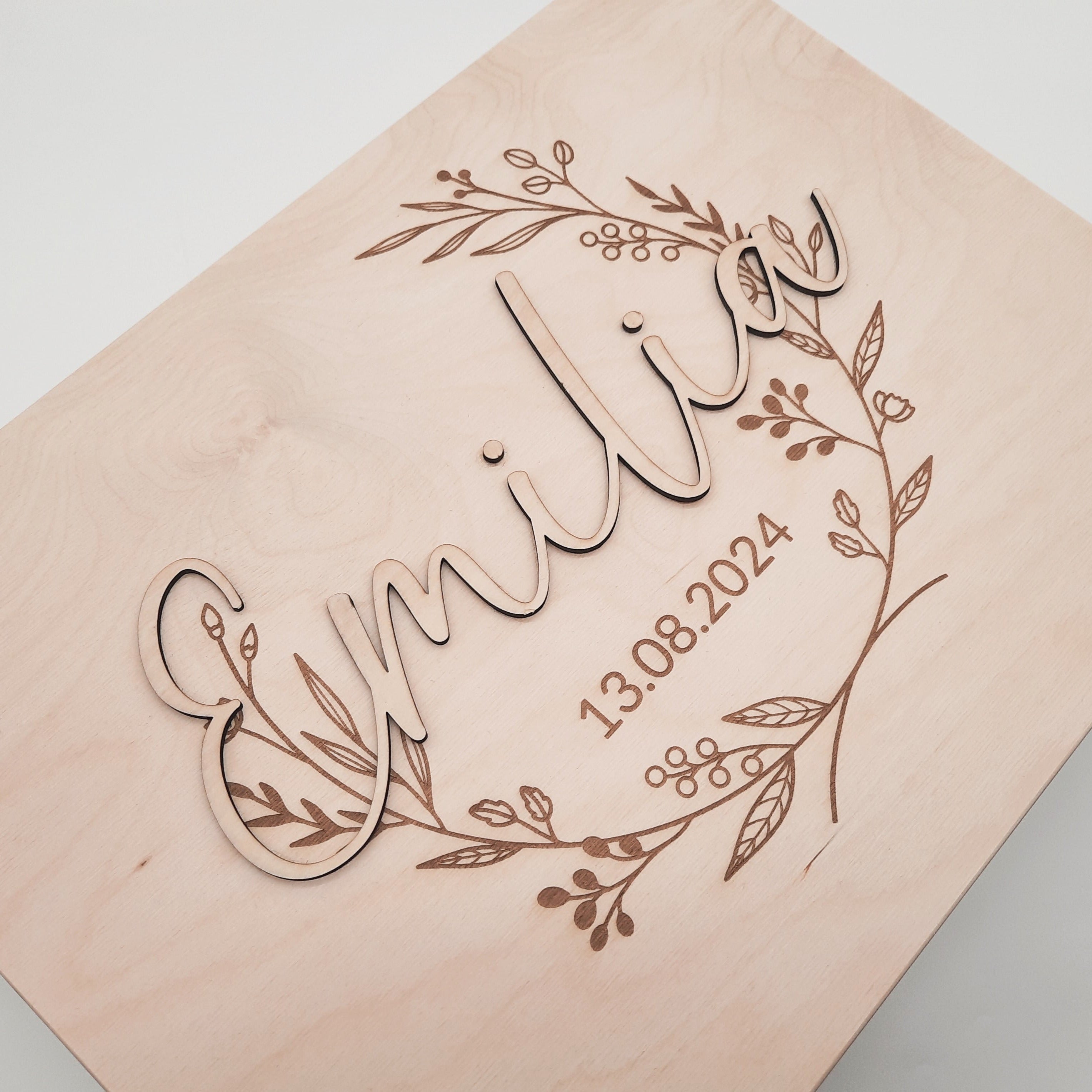 Personalisierte Erinnerungsbox Kranz 3D Name