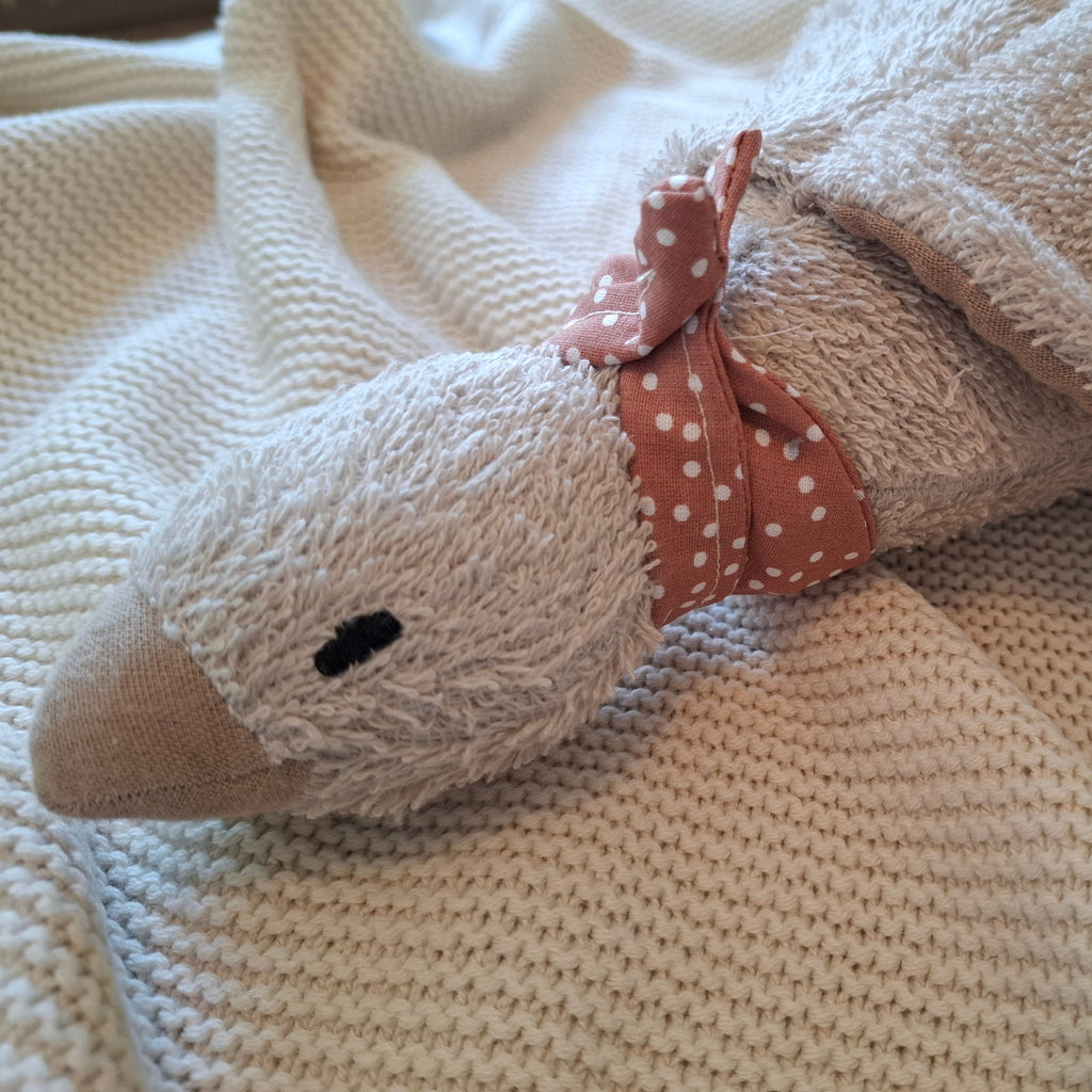 Kleine Gans taupe