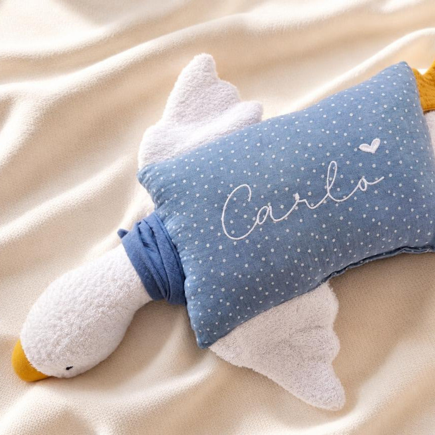 Kuschelkissen Kleine Gans mit Frottee in weiß mit Musselin in Wunschfarbe