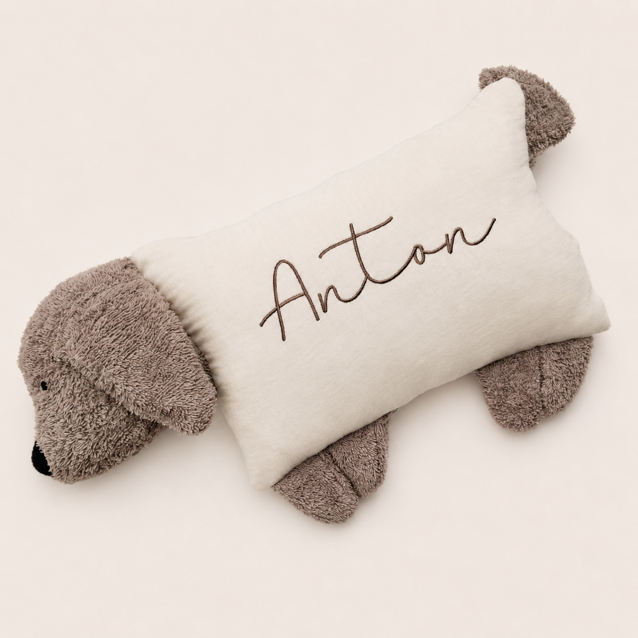 Kuschelkissen Kleiner Hund mit Halstuch in taupe dunkel mit Musselin in Wunschfarbe